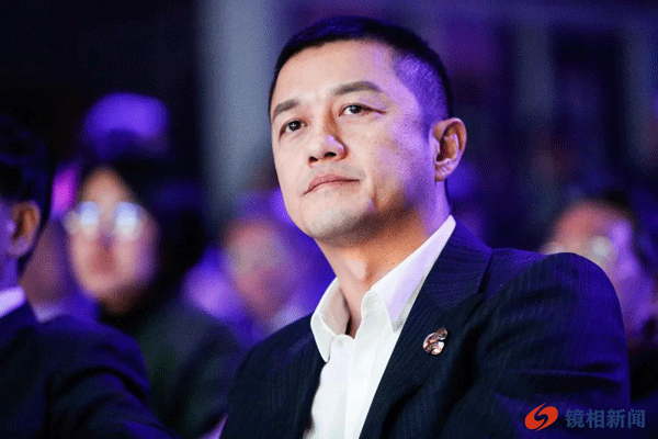 突发!知名男演员被强制执行!(图2) 2.gif