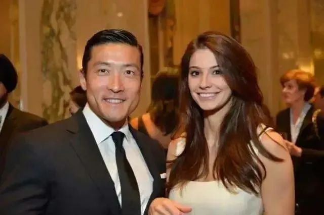 年入2000万!顶级医生老婆长期卖淫:客户高端,不搞一夜情...(图1) 1.jpg