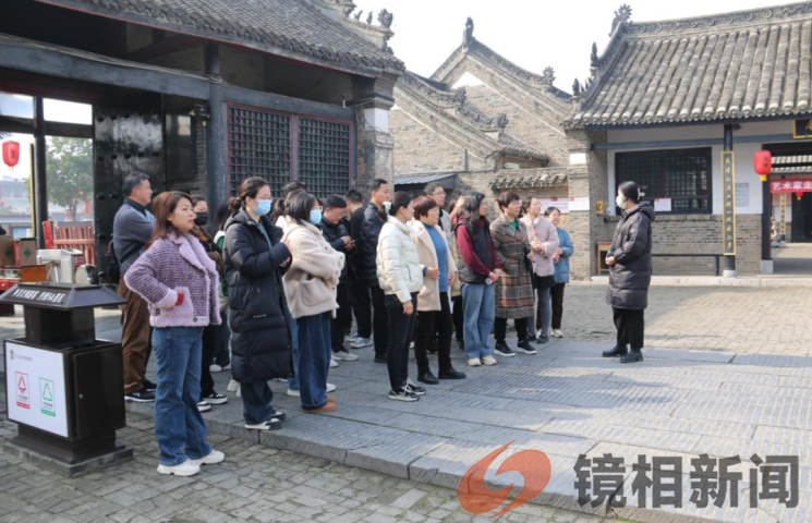 “巾帼展风采 建功新时代”邓州检察院开展“三八妇女节”系列活动