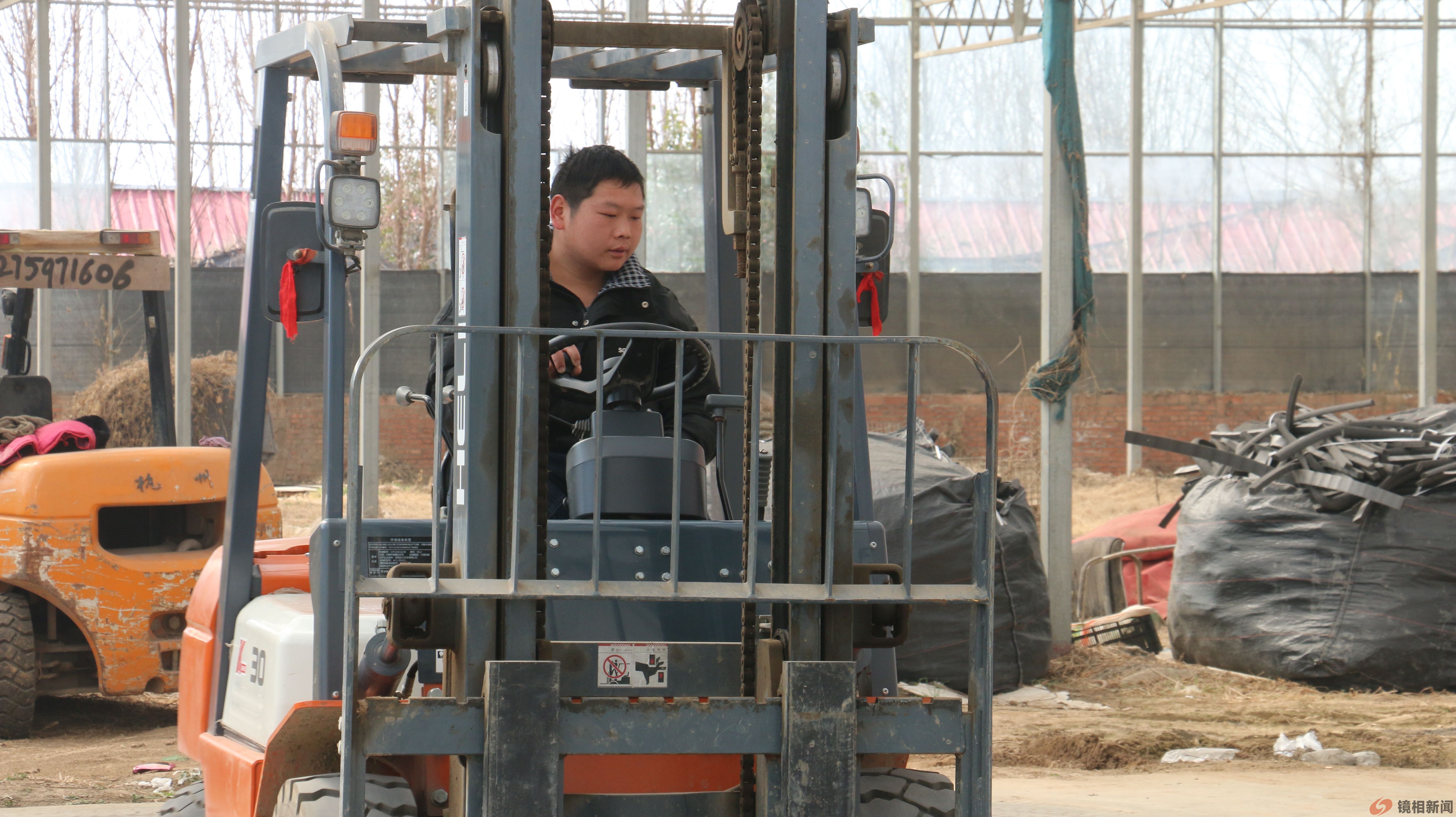 黄河河务局大型机械操作手培训开班,助力黄河守护人民生命财产安全(图8) 微信图片_20240313154855.jpg