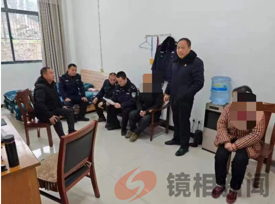 【打造“枫桥式人民法庭”】老城法庭: 昔日同窗再聚首 庭所架起连心桥(图2) 微信图片_20240319124520.png