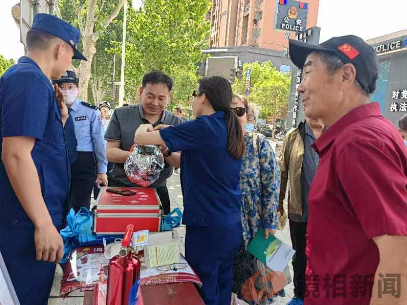 上街监管支局党建引领护航安全   协同消防救援单位开展火灾警示宣传教育活动