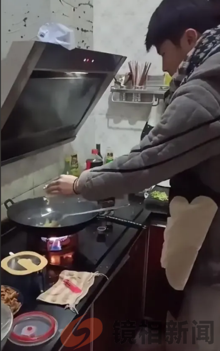 武汉研究生隆星宇扭伤腿,因掏不起1000元治疗费,生命终结在24岁(图6) 微信图片_20240701172228.png