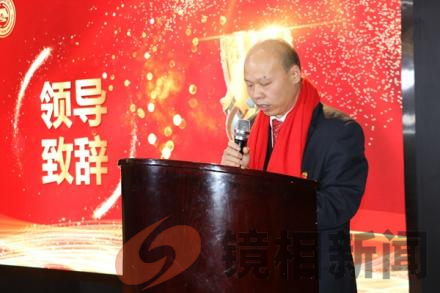 喀什市商贸协会年会盛大启幕,奏响商贸发展新篇章(图2) 图片2.png