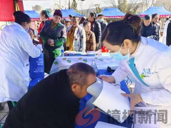 喀什爱尔阿迪娅眼科医院:学雷锋公益义诊 点亮群众光明视界(图3) 图片9.png