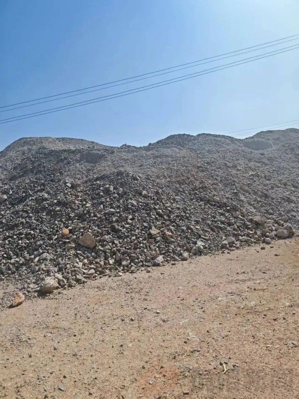 “河南省汝州市松瑞建材有限公司”烧制白灰污染环境(图3) 03.jpg